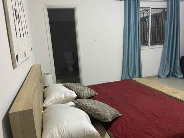 Adorable Private * Dakar